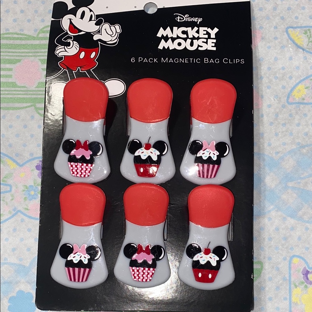 Disney Mickey Mouse cupcake Magnetic Bag Clips